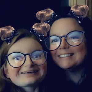 Meet your Posher, Carrie